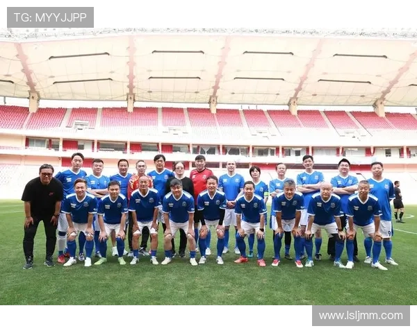 中国足球明星的崛起与发展历程探索及其对全球足球的影响