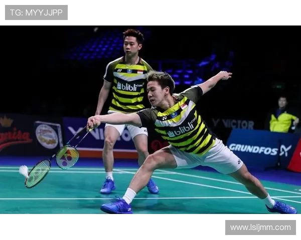 成都与武汉羽毛球队耐力较量赛后分析与总结 成都与武汉羽毛球队耐力较量赛后分析与总结